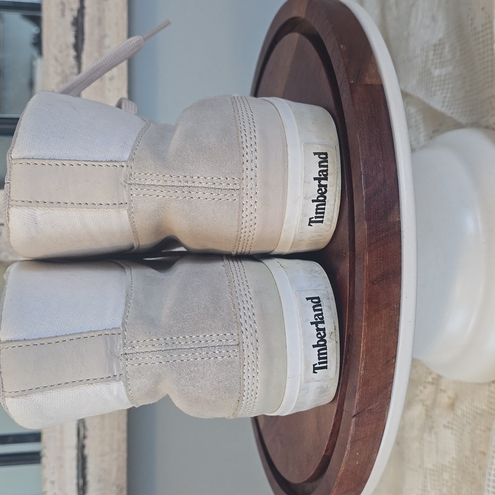 Timberland High-Top Sneakers In Cream And Tan View 3
